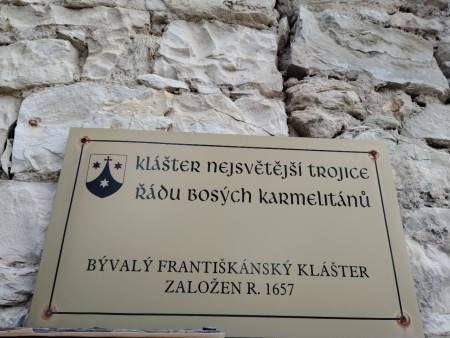 Karmelitáni